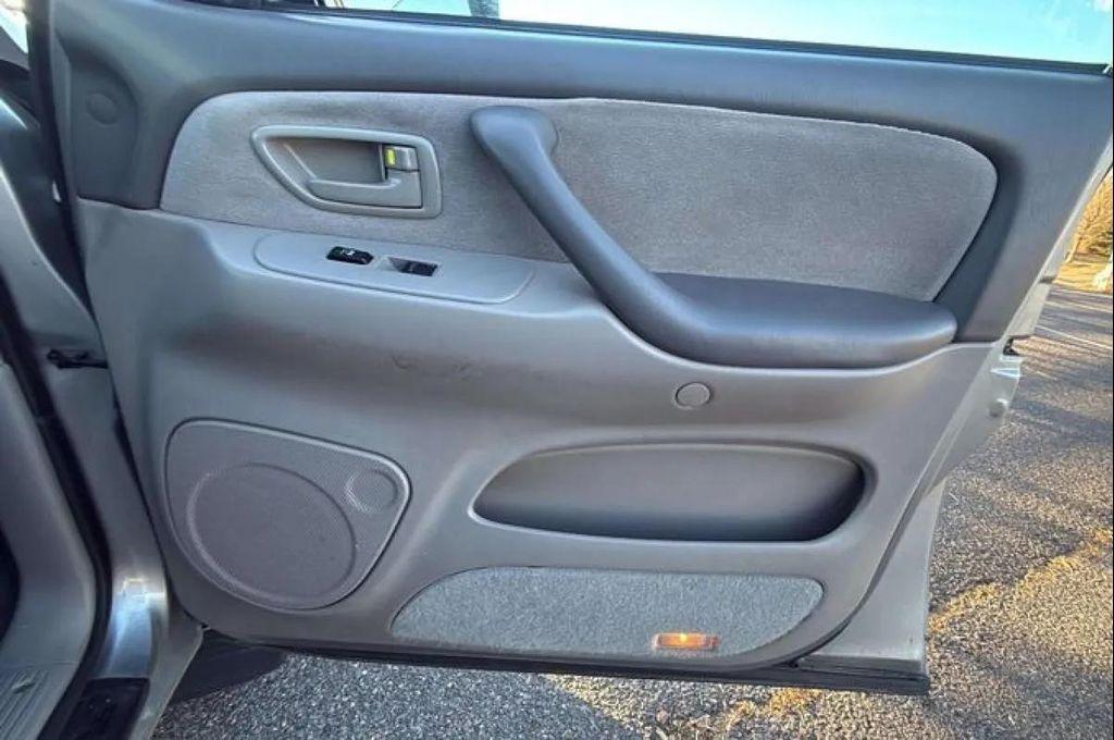 used 2007 Toyota Sequoia car, priced at $10,988