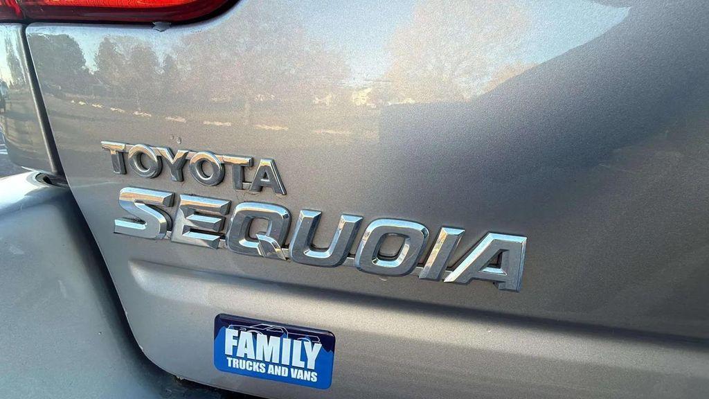 used 2007 Toyota Sequoia car, priced at $10,988