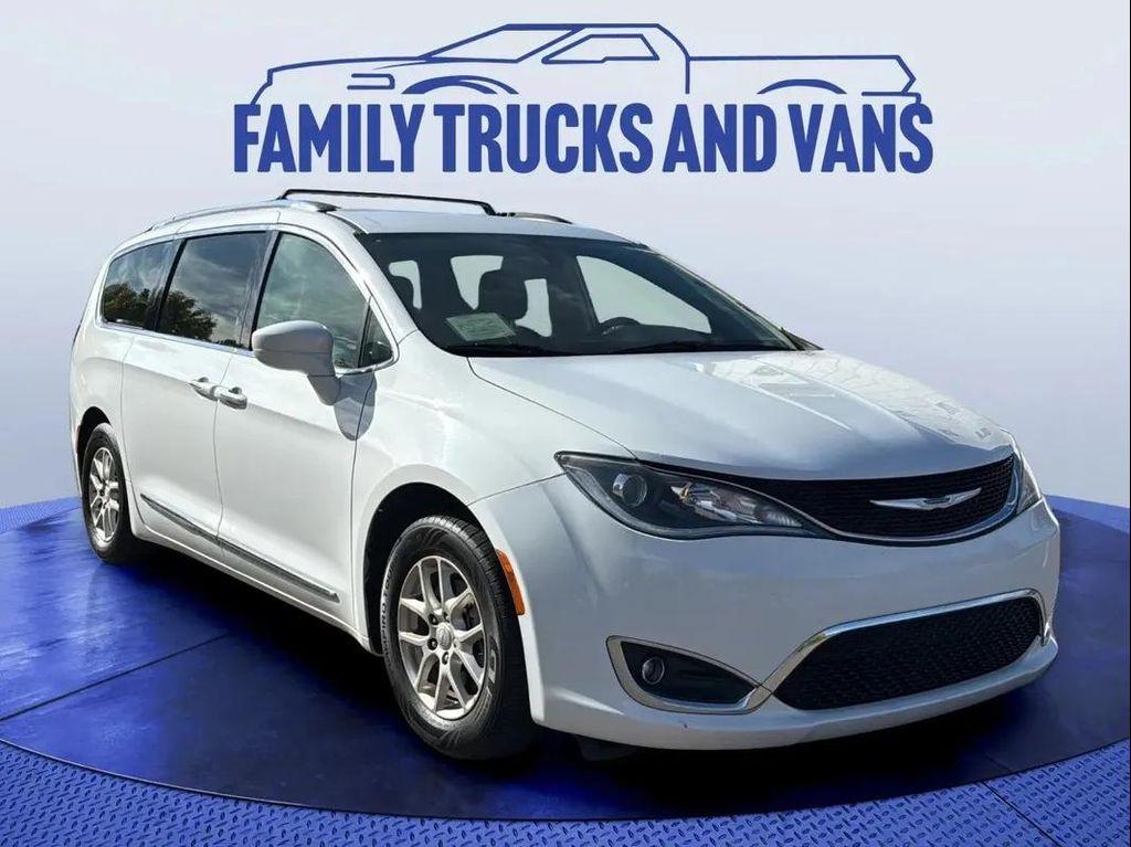 used 2020 Chrysler Pacifica car, priced at $12,988