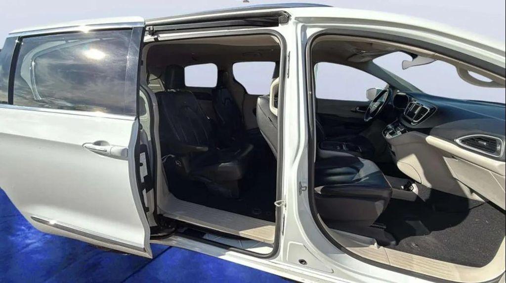 used 2020 Chrysler Pacifica car, priced at $12,988