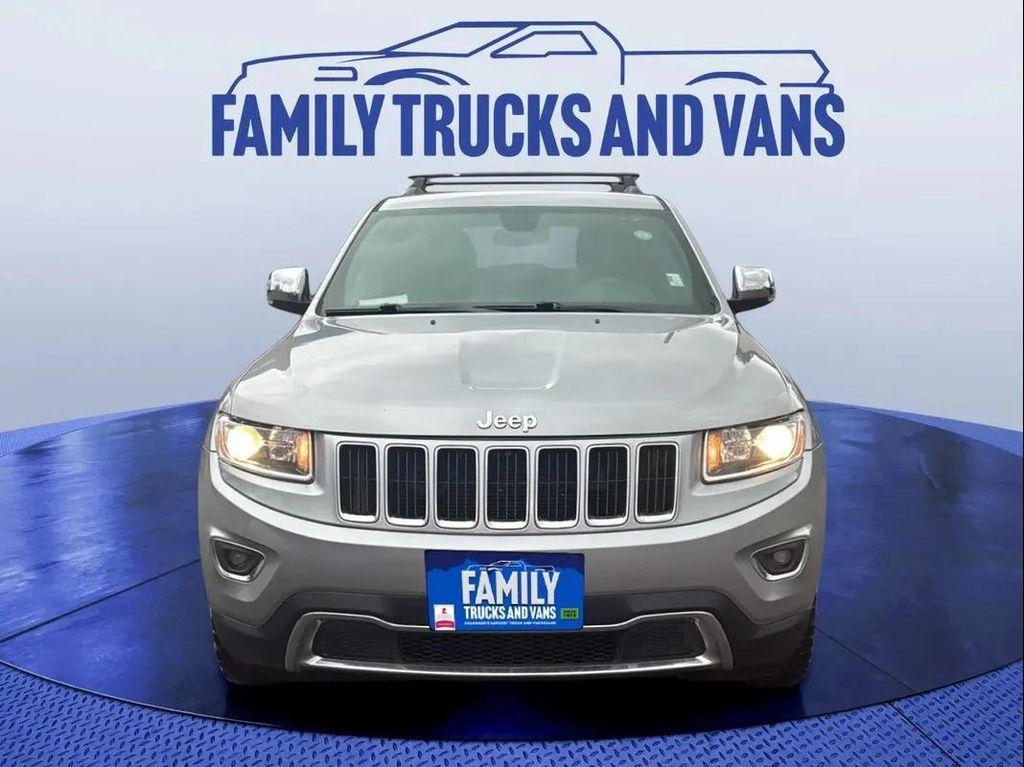used 2015 Jeep Grand Cherokee car, priced at $11,988