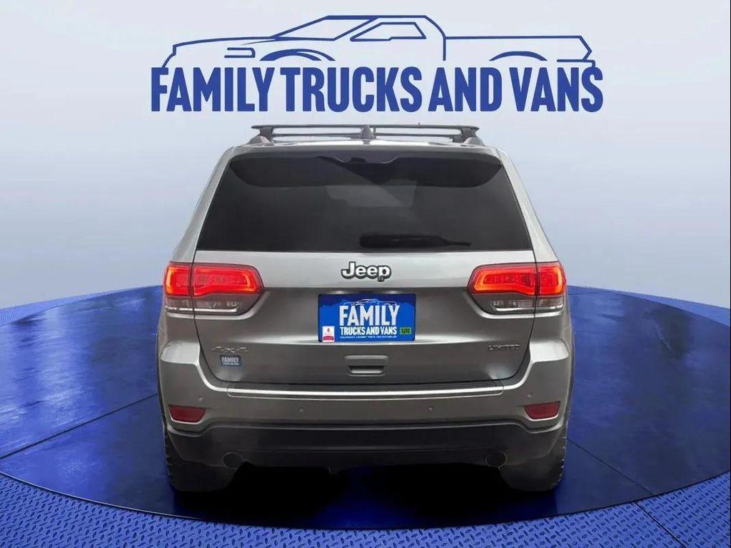 used 2015 Jeep Grand Cherokee car, priced at $11,988