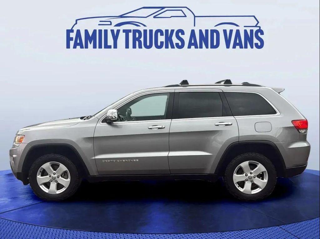 used 2015 Jeep Grand Cherokee car, priced at $11,988
