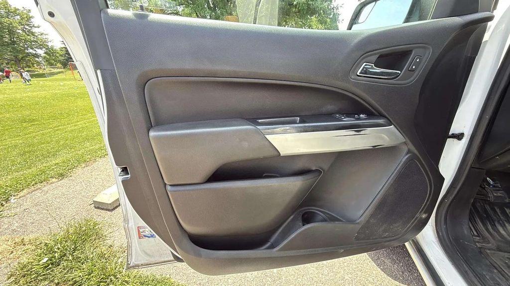 used 2022 Chevrolet Colorado car, priced at $19,500