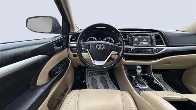 used 2015 Toyota Highlander car, priced at $16,500