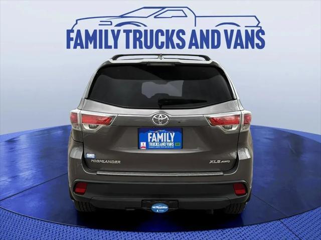 used 2015 Toyota Highlander car, priced at $16,500