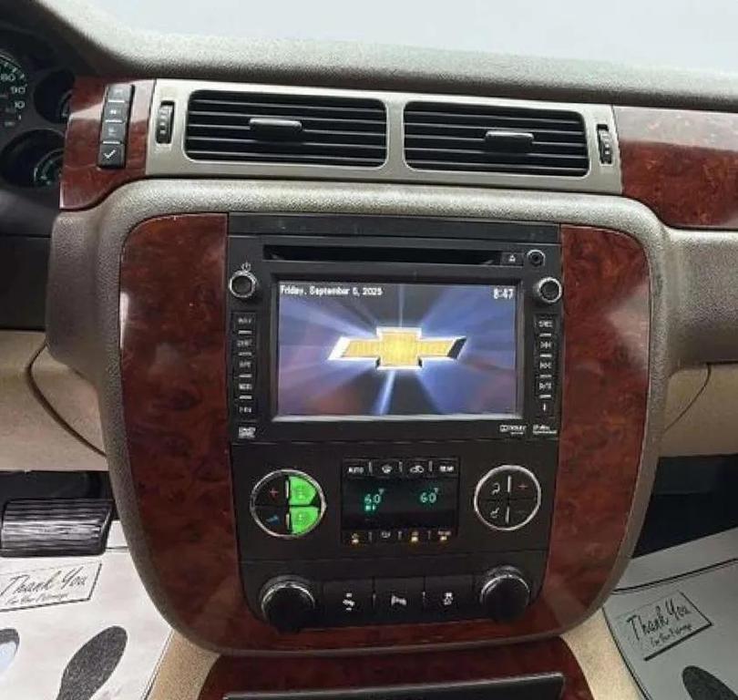 used 2012 Chevrolet Suburban car, priced at $10,988