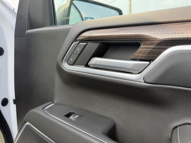 used 2022 Chevrolet Silverado 1500 car, priced at $37,995