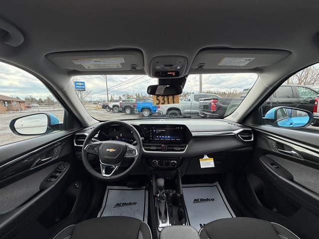 new 2025 Chevrolet TrailBlazer car, priced at $31,011