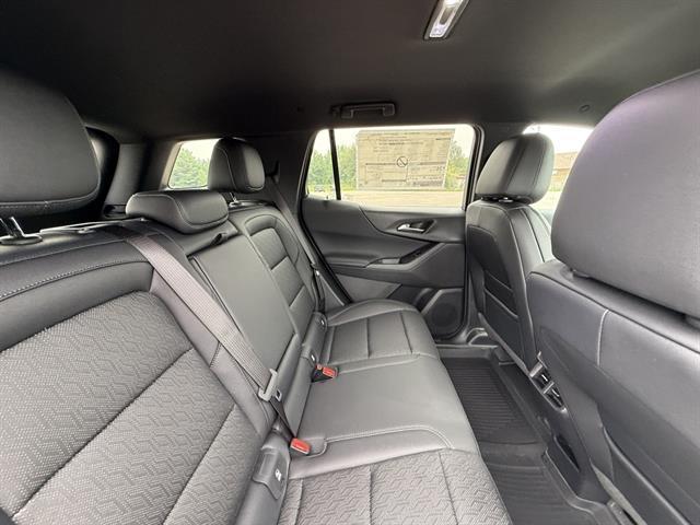 new 2026 Chevrolet Equinox car, priced at $34,910