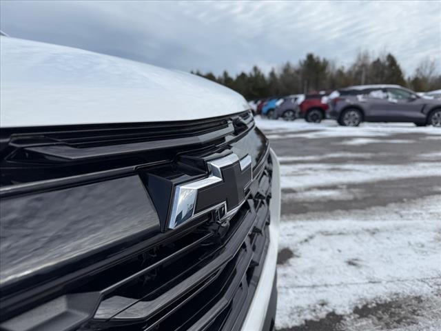 new 2025 Chevrolet Equinox car, priced at $31,838