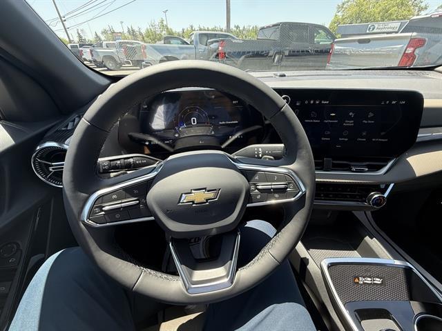 new 2026 Chevrolet Equinox car, priced at $34,370