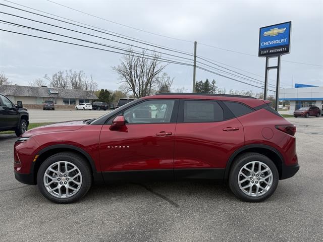 new 2025 Chevrolet Blazer car