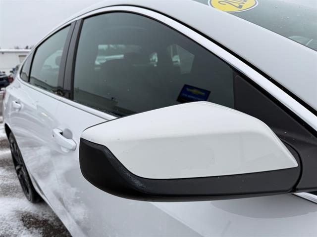 used 2022 Chevrolet Malibu car, priced at $20,395