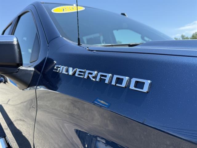 used 2022 Chevrolet Silverado 1500 car, priced at $38,995