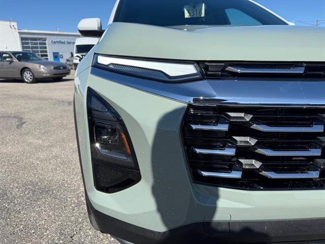 new 2025 Chevrolet Equinox car, priced at $34,068