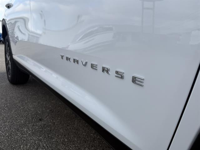 new 2026 Chevrolet Traverse car
