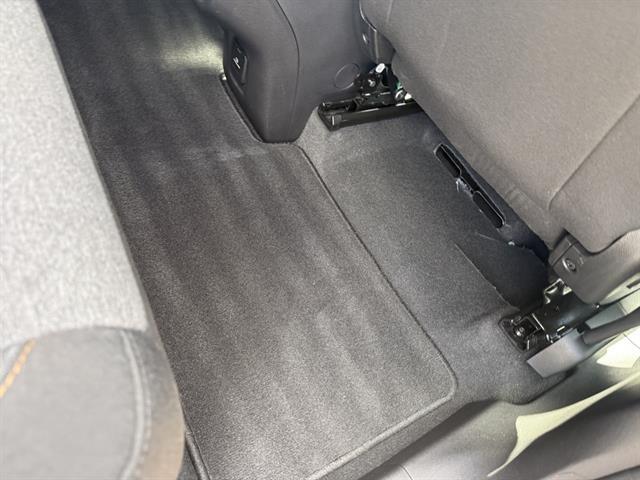 used 2024 Chevrolet Equinox car, priced at $25,995
