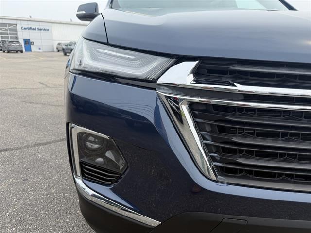 used 2023 Chevrolet Traverse car, priced at $30,995