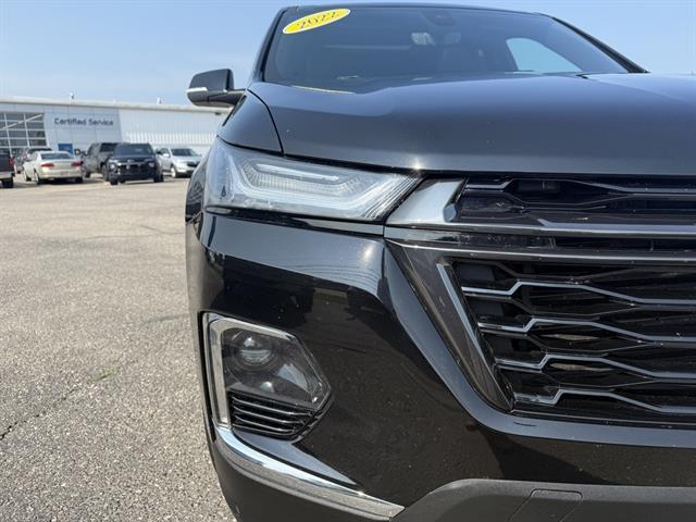 used 2022 Chevrolet Traverse car, priced at $33,995