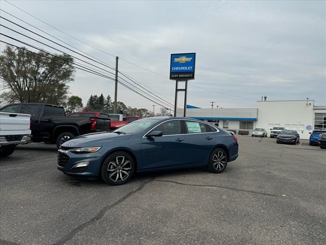 new 2025 Chevrolet Malibu car, priced at $27,785