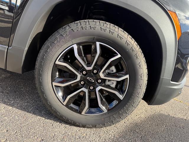 new 2025 Chevrolet TrailBlazer car, priced at $31,515