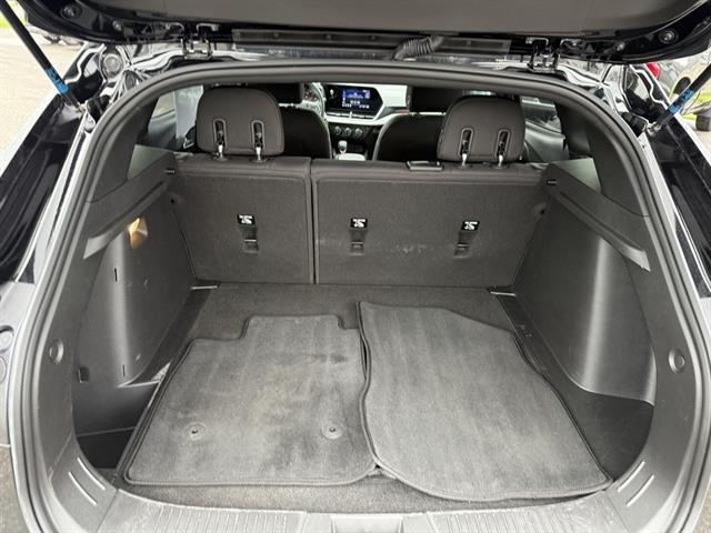used 2024 Chevrolet Trax car, priced at $23,395