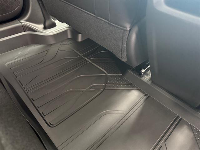 new 2025 Chevrolet Trax car, priced at $25,221