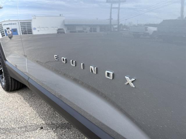 new 2025 Chevrolet Equinox car