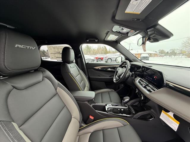 new 2025 Chevrolet TrailBlazer car, priced at $32,102