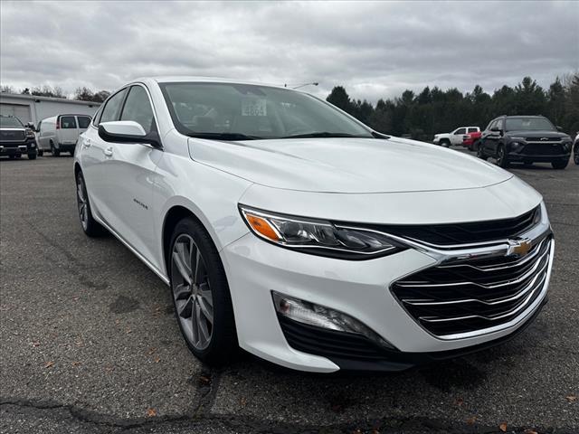 new 2024 Chevrolet Malibu car, priced at $32,256