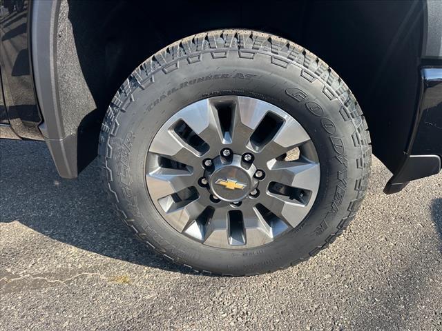 new 2024 Chevrolet Silverado 2500 car, priced at $55,878