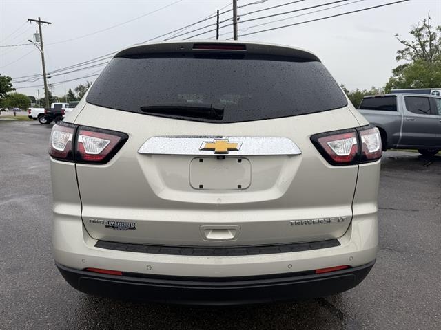 used 2014 Chevrolet Traverse car, priced at $10,995