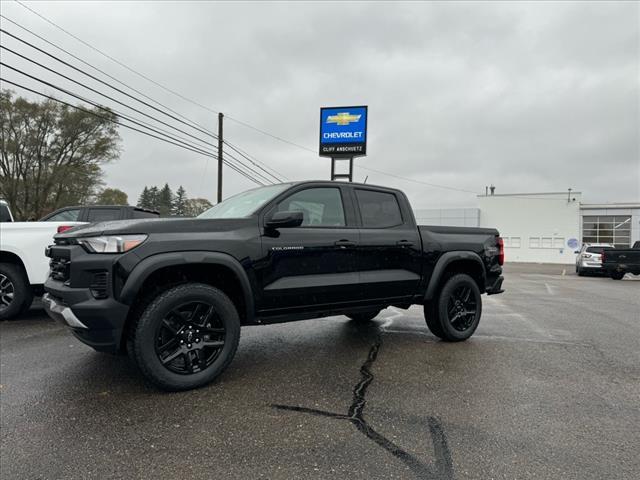 new 2024 Chevrolet Colorado car, priced at $40,213