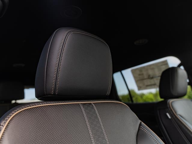 new 2025 Chevrolet Traverse car, priced at $55,478