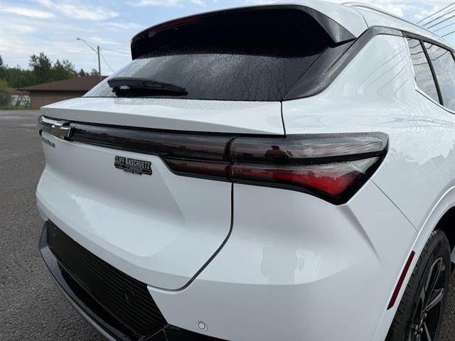 new 2025 Chevrolet Equinox EV car, priced at $47,102