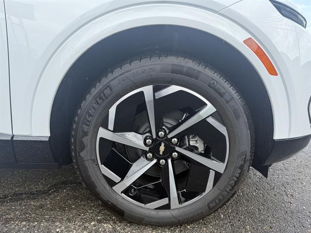 new 2025 Chevrolet Equinox EV car, priced at $47,102