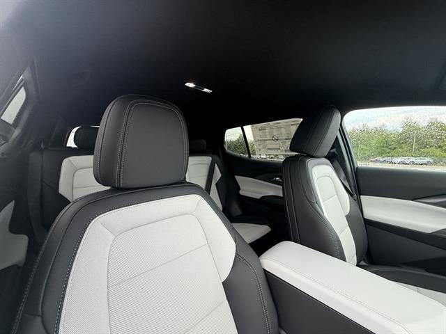 new 2025 Chevrolet Equinox EV car, priced at $47,102
