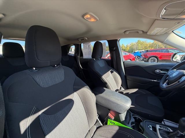 used 2015 Jeep Cherokee car, priced at $13,695