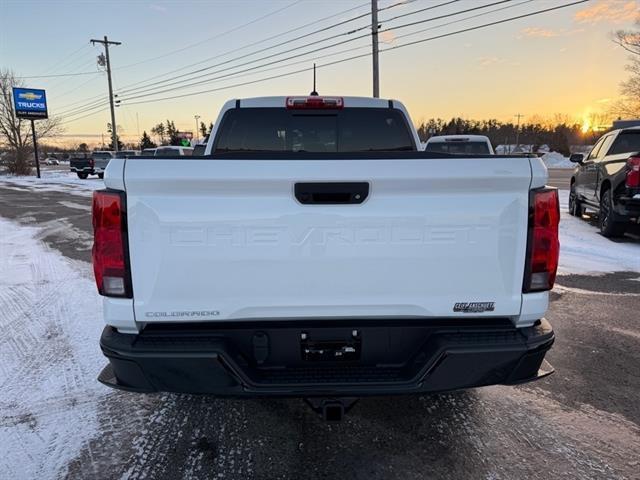 new 2024 Chevrolet Colorado car, priced at $33,796