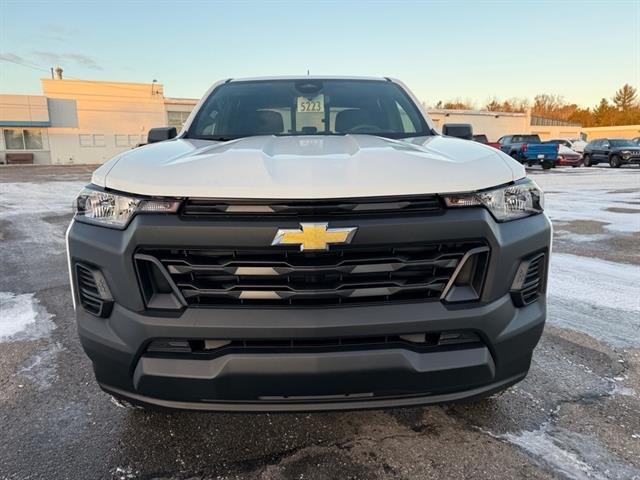 new 2024 Chevrolet Colorado car, priced at $33,796
