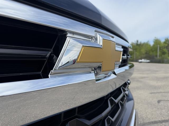 used 2022 Chevrolet Silverado 1500 car, priced at $37,295