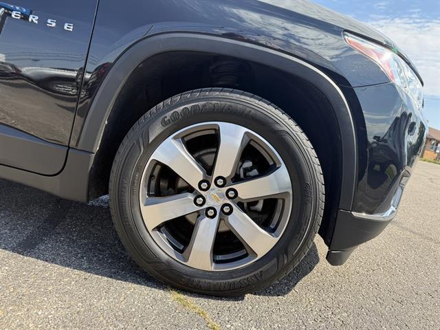 used 2019 Chevrolet Traverse car, priced at $16,495