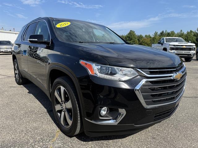 used 2019 Chevrolet Traverse car, priced at $16,495