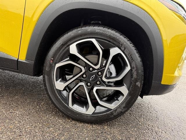 new 2025 Chevrolet Trax car, priced at $26,040
