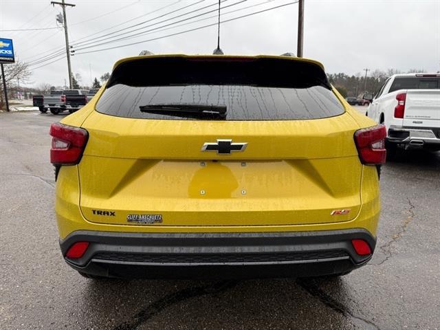 new 2025 Chevrolet Trax car, priced at $26,040