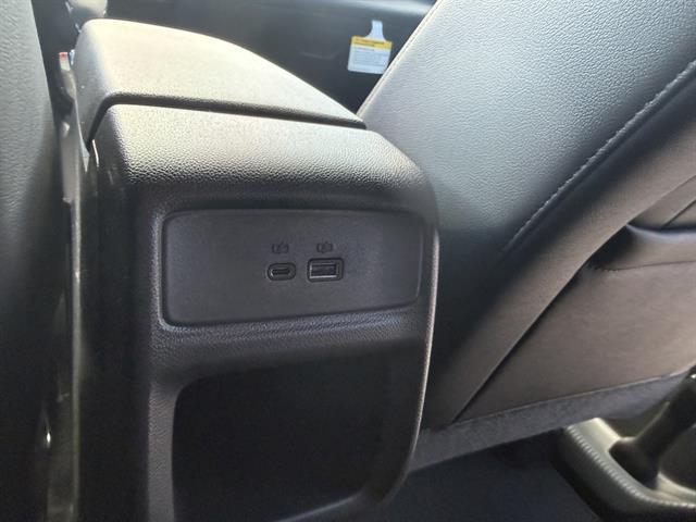new 2025 Chevrolet Trax car