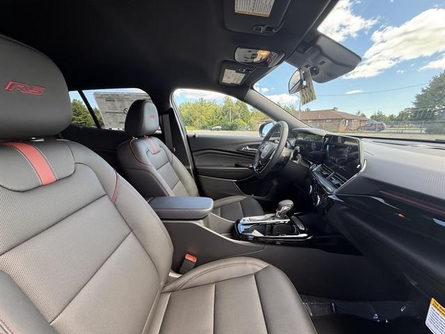 new 2025 Chevrolet Trax car