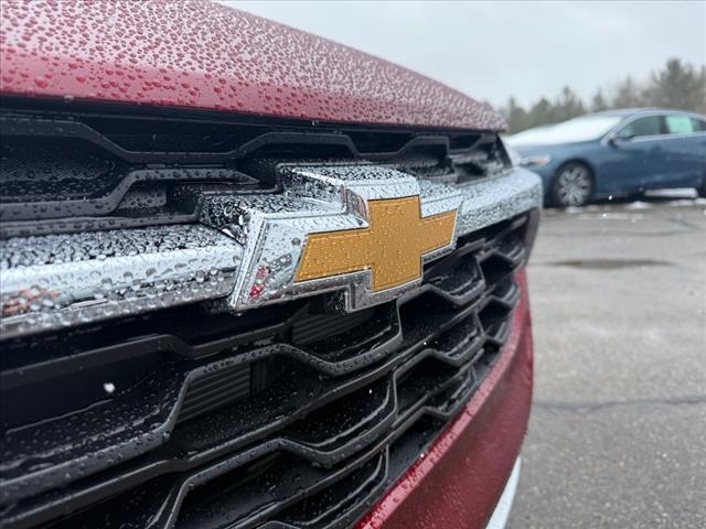 new 2025 Chevrolet Trax car, priced at $24,840
