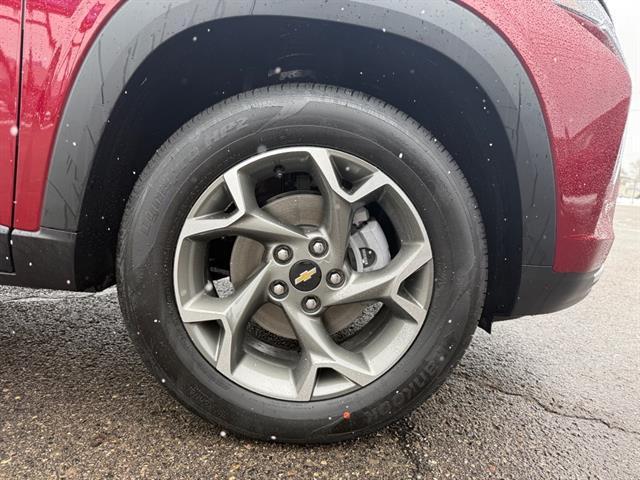 new 2025 Chevrolet Trax car, priced at $24,247